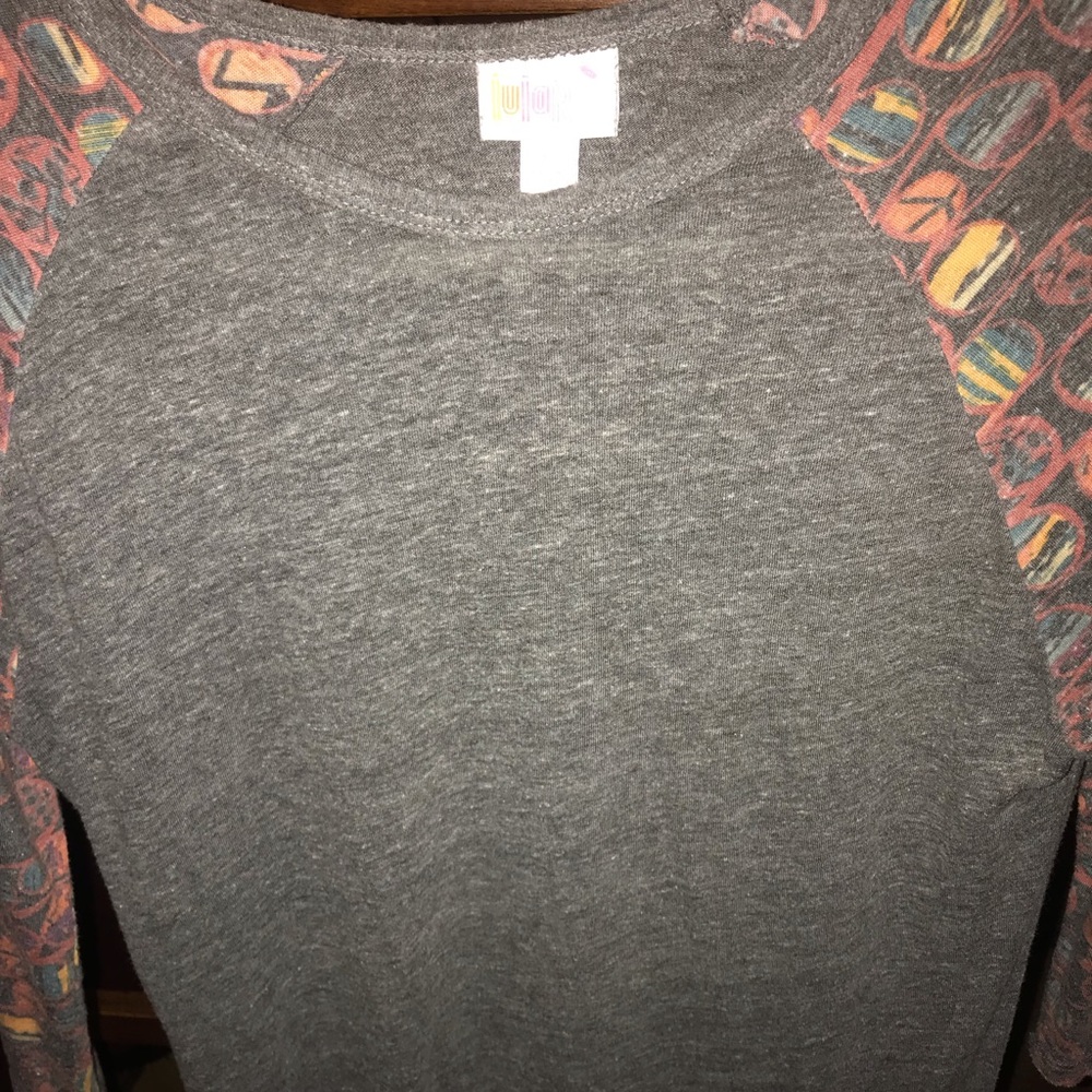 Lularoe Randy Tee - Picture 3 of 3